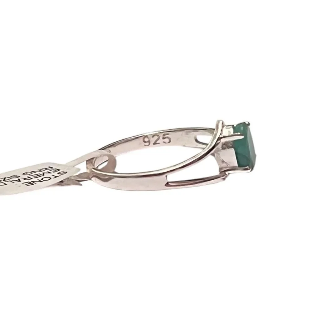 Stunning Artisan Sterling Silver Genuine Emerald Ring Size 6